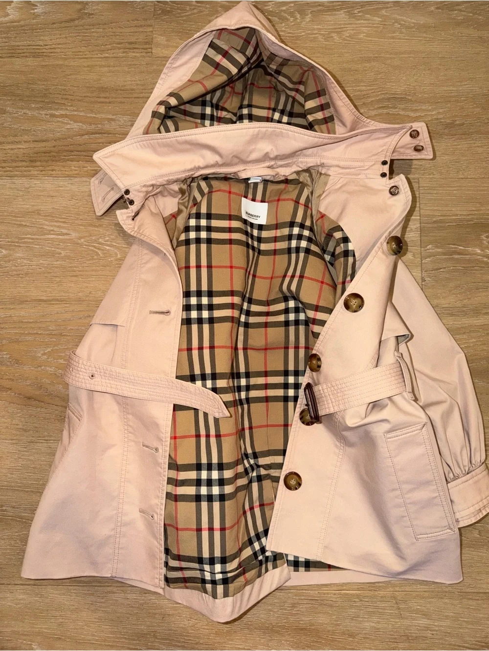 Burberry Light Pink Hooded Trench Raincoat with Belt